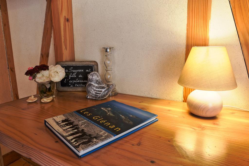 Bed And Breakfast La Fontaine Blanche Melgven ภายนอก รูปภาพ