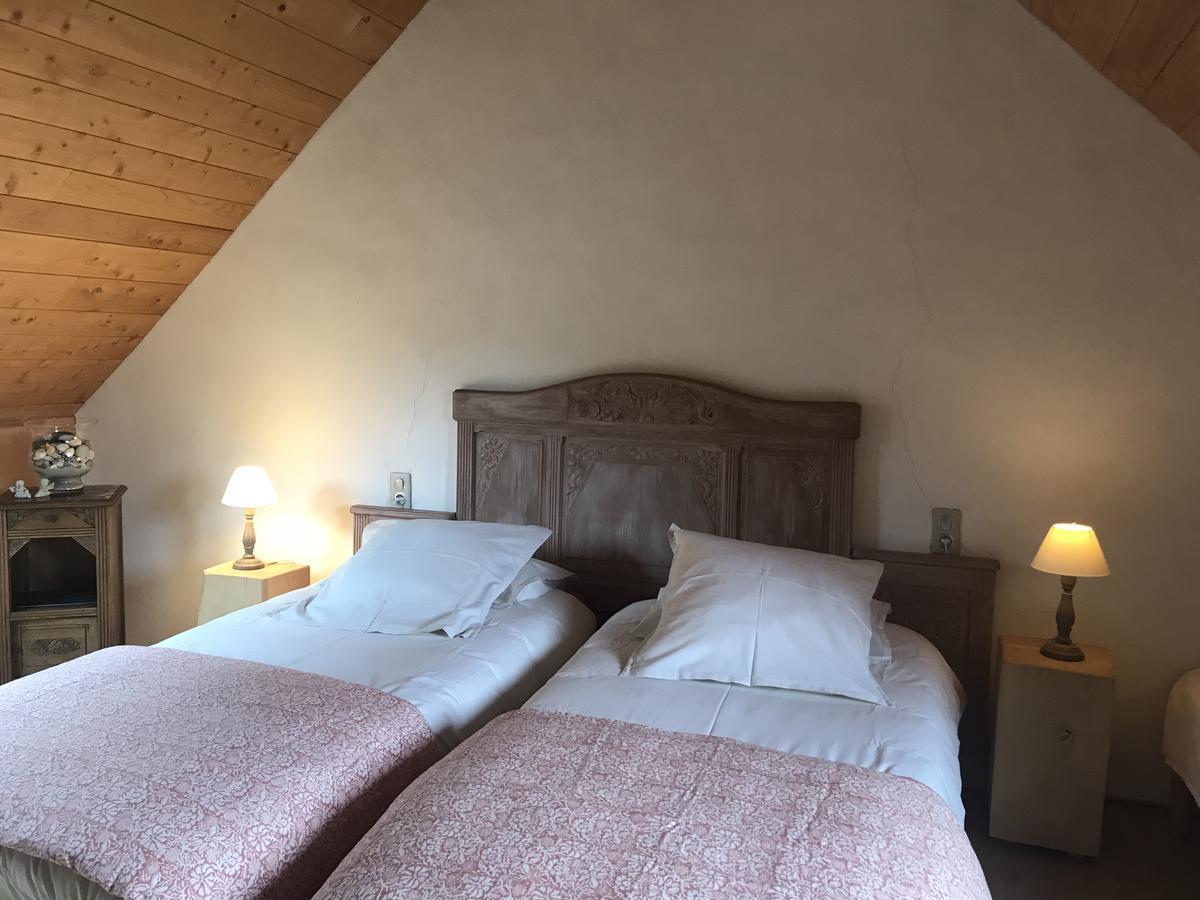 Bed And Breakfast La Fontaine Blanche Melgven ภายนอก รูปภาพ